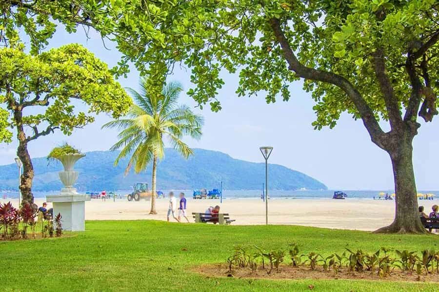 10-hour beach tour Santos: Shared with Tickets & Lunch - Coffee Museum in Santos: More Than a Fun Fact Stop