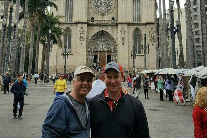 3H CITY TOUR (pick up / delivery within Sao Paulo city limits) - Stop 3: Catedral da Sé de São Paulo and the historic center feel