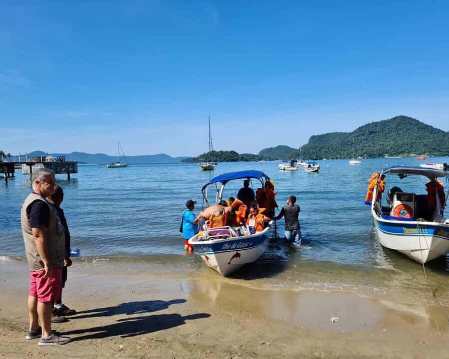 Adventures in Angra and Ilha Grande with Guide and Lunch - Price and value: what $77 buys you (and what to budget for)