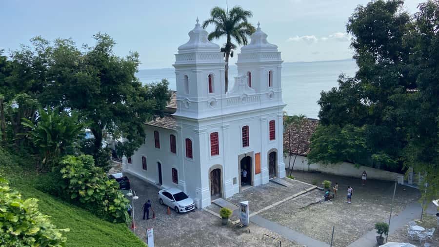 Afro-Brazilian Roots Private City Tour in Salvador - Acarajé tasting and why Bahian food is more than fuel