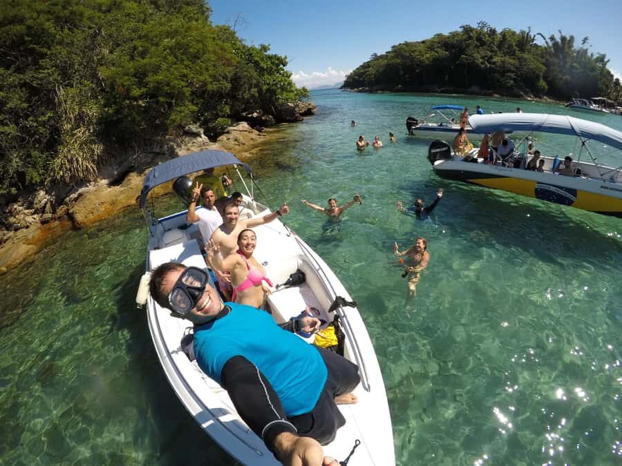 Angra dos Reis and Ilha Grande: Small-Group Fast-Boat Tour - Why This Ilha Grande Speedboat Day Beats the Big-Tour Vibe