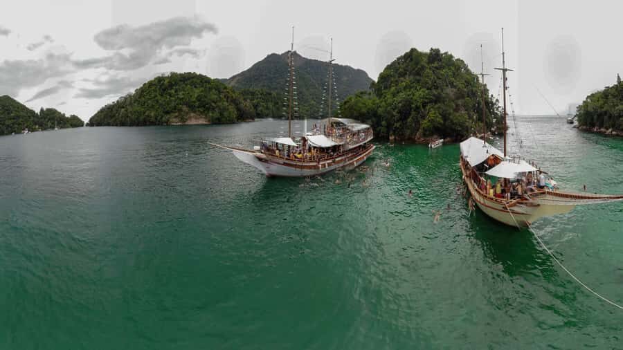 Angra dos Reis: Boat Tour in Ilha Grande and Lagoa Azul - Why this Angra dos Reis schooner day works for limited time