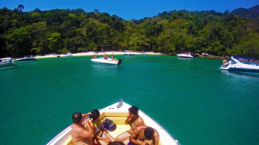 Angra dos Reis: Super Lagoa Azul Speedboat Tour - The Boat Experience: Shared Seating, Portuguese Driver, and Short Stops