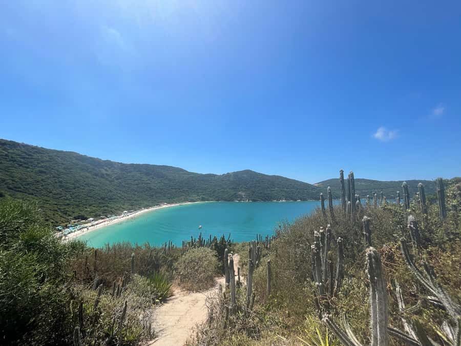 Arraial do Cabo: Boat Trip with Waterslide - Final stop: Praia do Forno swim time and snorkel setup