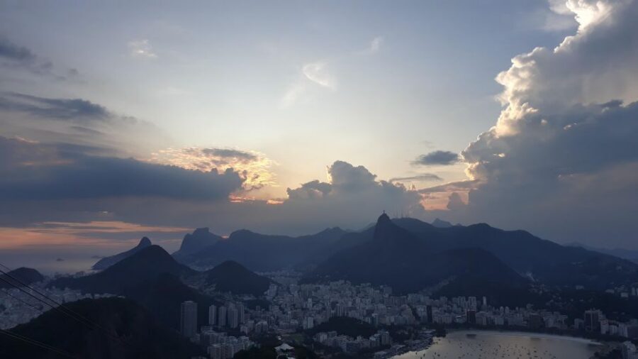 AVenturismo Pão de Açúcar - Morro da Urca: Short Picnic Time and Another View Fix