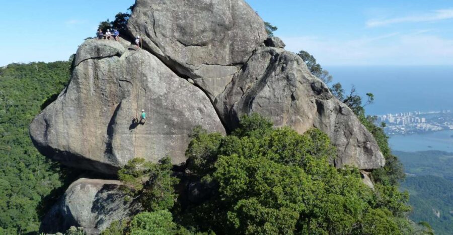 Bico do Papagaio Guided Hiking Tour in the Tijuca Forest - Cachoeira das Almas: the natural shower that resets your energy