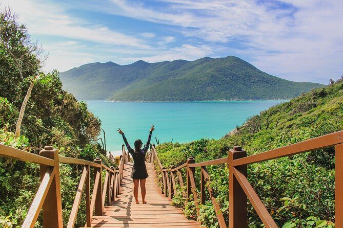 Boat Tour in Arraial do Cabo with Lunch - Blue Cave: the light show you plan around sun and tide