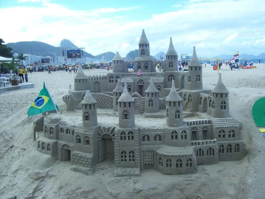 Bossa Nova and the Carioca life - Copacabana and Ipanema - From Ipanema to Copacabana: how this route tells Rio’s story