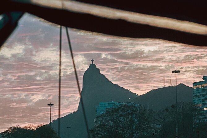 Brunch & Sunset Cruise with Capirinha in Rio - Cruising Guanabara Bay: Christ, Sugar Loaf, and Rio’s Forts From the Water