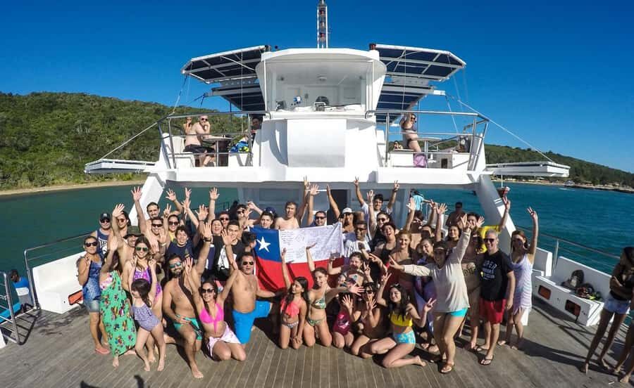 Búzios: Catamaran Boat Tour - Price and Value: Is $30 a Good Deal?
