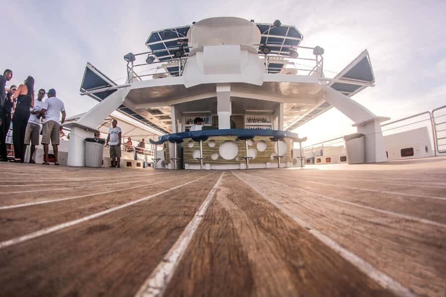 Búzios: Catamaran Boat Tour - Who This Tour Fits Best (and Who Might Feel Mismatch)
