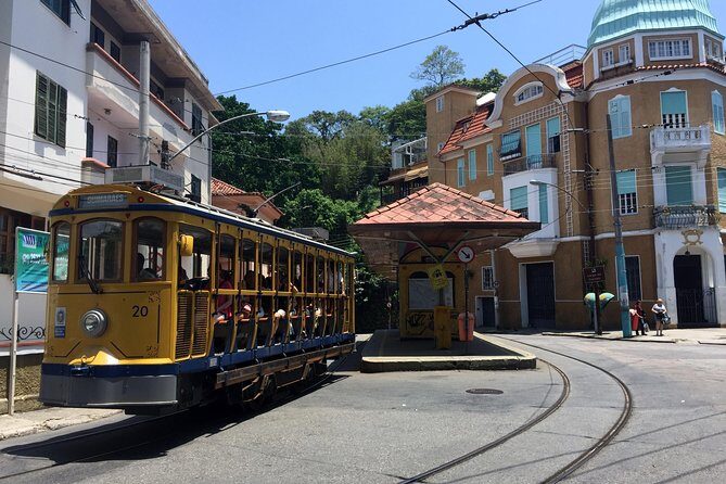 Centro Historico and Lapa - Santa Teresa Walking, Historical and Bohemian Tour - Praça Quinze de Novembro: Republic Square and Harbor-View History