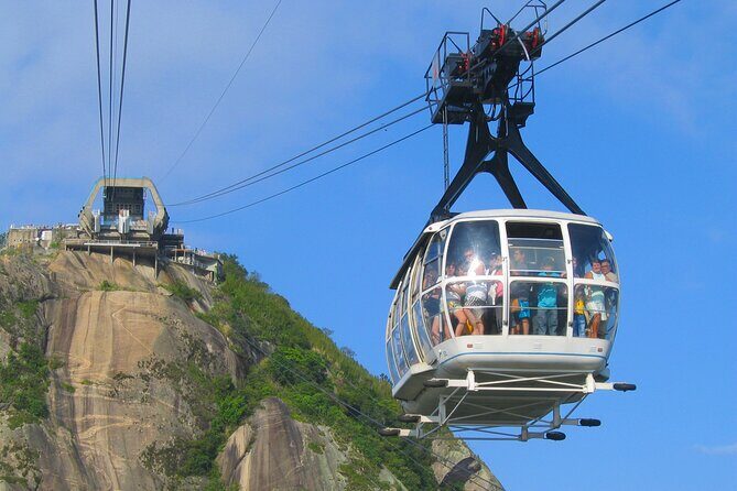 City Tour Full VIP - Corcovado Train + Churrascaria Rodízio - Getting to Corcovado by train instead of by guesswork