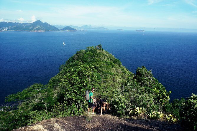 Climb Sugarloaf: A Thrilling Adventure to Rio’s Postcard Peak - Stop 1, Trilha do Pao de Acucar: the approach and why it sets the tone