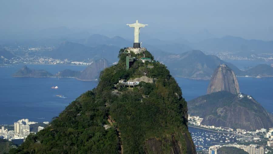 Corcovado and Sugarloaf Mountain Full-Day Tour - Leblon, Ipanema, and Downtown Landmarks on the Way to Urca