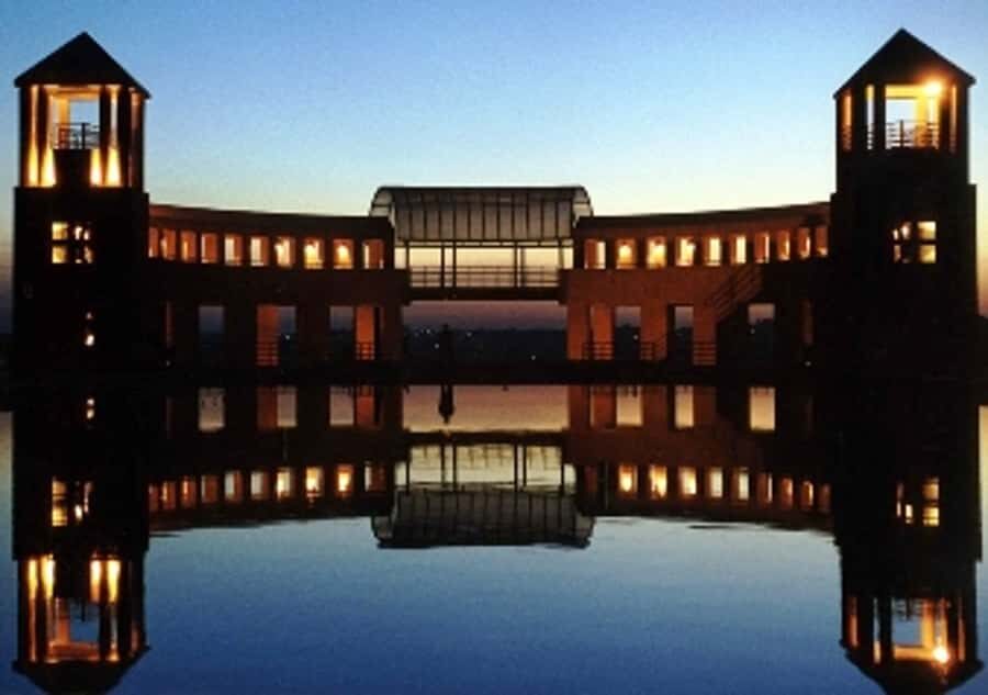 Curitiba: 4-Hour City-By-Night Tour with Dinner - Oscar Niemeyer Museum After Dark: Modern Architecture Gets a Different Mood