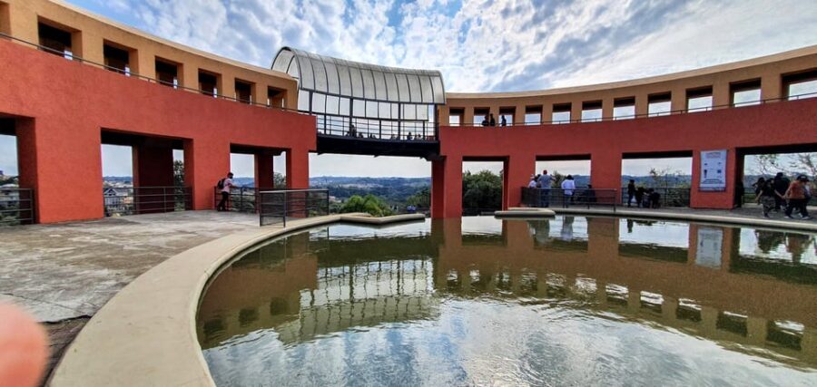 Curitiba: A private 4 hour city tour - Botanical Garden’s Glass House: Plants, Light, and Easy Photos