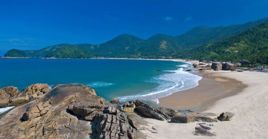 Day Tour to Trindade: Nature and Sea Adventure from Paraty - Caixa d’Aço natural pool: the star swim (and the crowd reality)