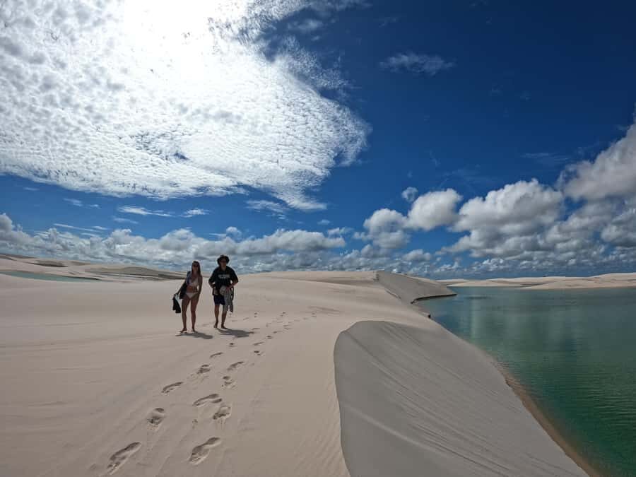 Day trekking in Lençóis Maranhenses - The Main Event: 12 km From Lagoa Azul to Lagoa Bonita