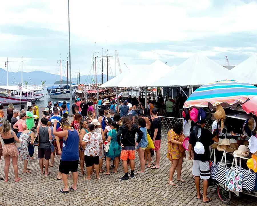 Discover Ilha Grande on a Boat Tour - Departing from Angra - Timing, weather, and why rain-or-shine matters here