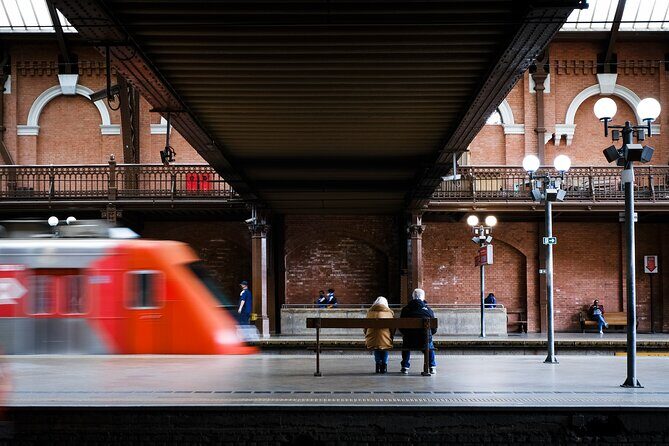 Downtown Photo Tour - Starting at Café Girondino: caffeine and quick camera calibration