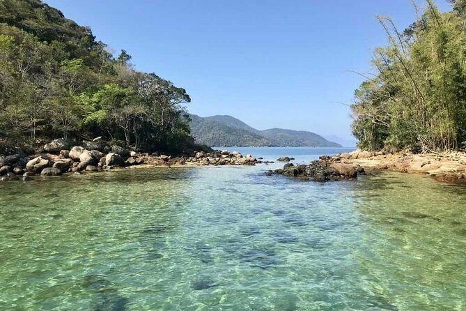 Exploring Angra Dos Reis and Ilha Grande in One Day - Freguesia de Santana Beach: A Quieter Start with Golden Sand