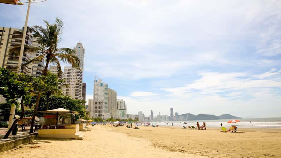 Florianópolis: Balneario Camboriu and Unipraias Park Tour - Key points at a glance