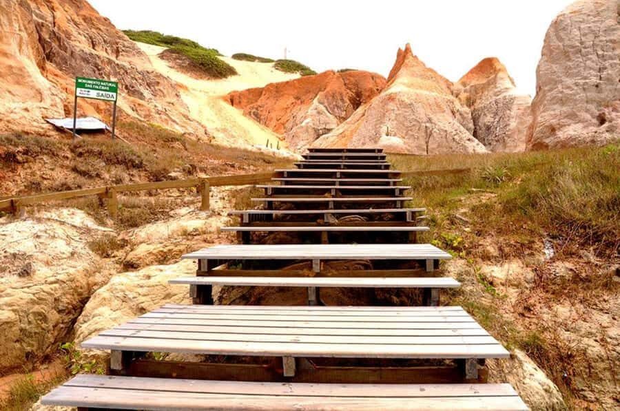 Fortaleza: Tour to Morro Branco and Fontes Beach - From Fortaleza to Beberibe: the road that sets the mood