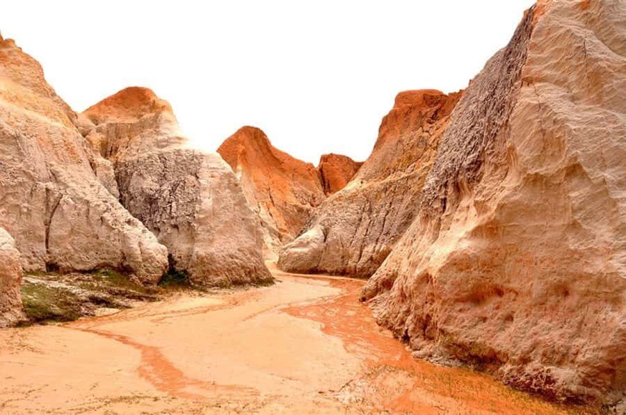 Fortaleza: Tour to Morro Branco and Fontes Beach - Morro Branco’s colored sands and erosion labyrinths