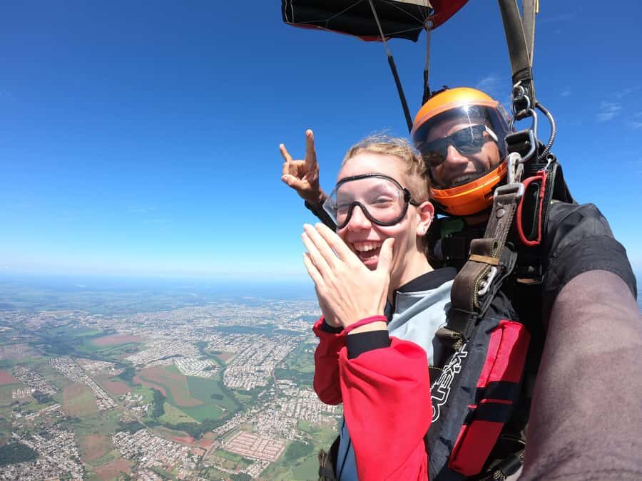 Foz do Iguacu: Skydiving Experience with Photos and Videos - Location and Timing: Getting to Rua Ângela Aparecida Andrade