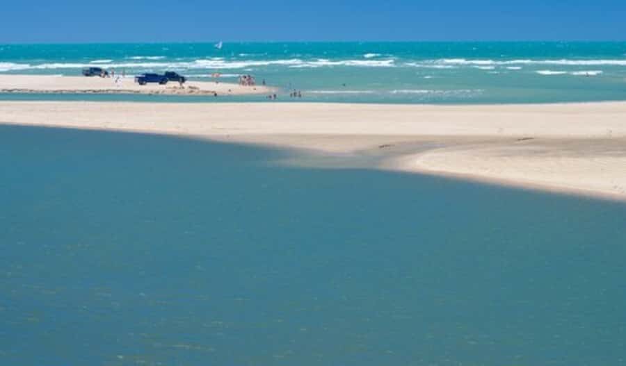 From Fortaleza: Águas Belas Beach Day Trip - Guide Language and Group Reality