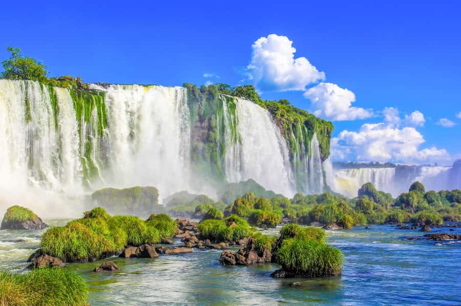 From Foz do Iguazu: Brazil Iguazu Falls & Macuco Safari Boat - Key moments that make this tour work