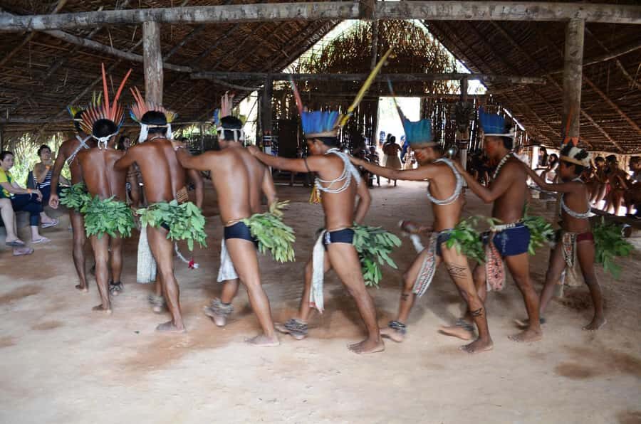 From Manaus: 3 or 4-Day Rio Negro & Anavilhanas River Cruise - Meals on board: Amazon dishes, practical expectations, and what to pack