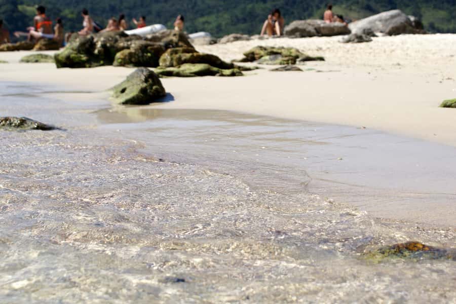 From Rio: Full-Day Angra dos Reis Cruise & Island Tour - Lunch on the water: enough fuel for an island afternoon