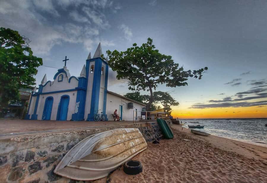 From Salvador: Praia do Forte & Guarajuba Beach Daytrip - Price and Logistics: Is $160 Good Value?