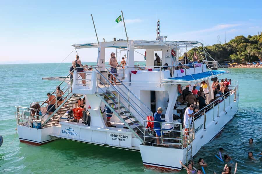 Full day tour to Búzios - Premium All Inclusive - Hotel pickup and the bus ride: where delays can matter