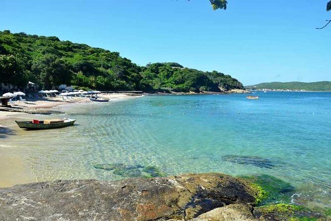 Guided Tour to Búzios with Boat Tour and Lunch - Rio travel time and bus comfort: what to plan for