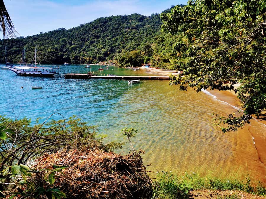 Ilha Grande: 360° Circumnavigation Speed Boat Tour - 8h - Who this tour suits best (and who should skip it)