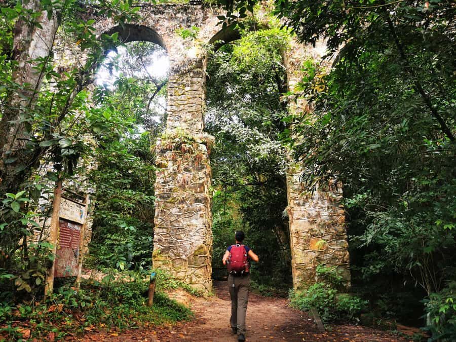 Ilha Grande: Private Hiking with Forest, Beaches & Waterfall - Fora Beach finish: included drink and optional Brazilian food