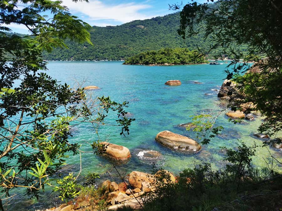 Ilha Grande: Private Historic Walking Tour with Natural Pool - Private Guide Benefits: Getting the Most From 150 Minutes