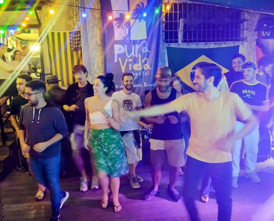 Latin Music Dance Class + DJs + 2 Free Drinks - Should you book this Rio Latin dance night?