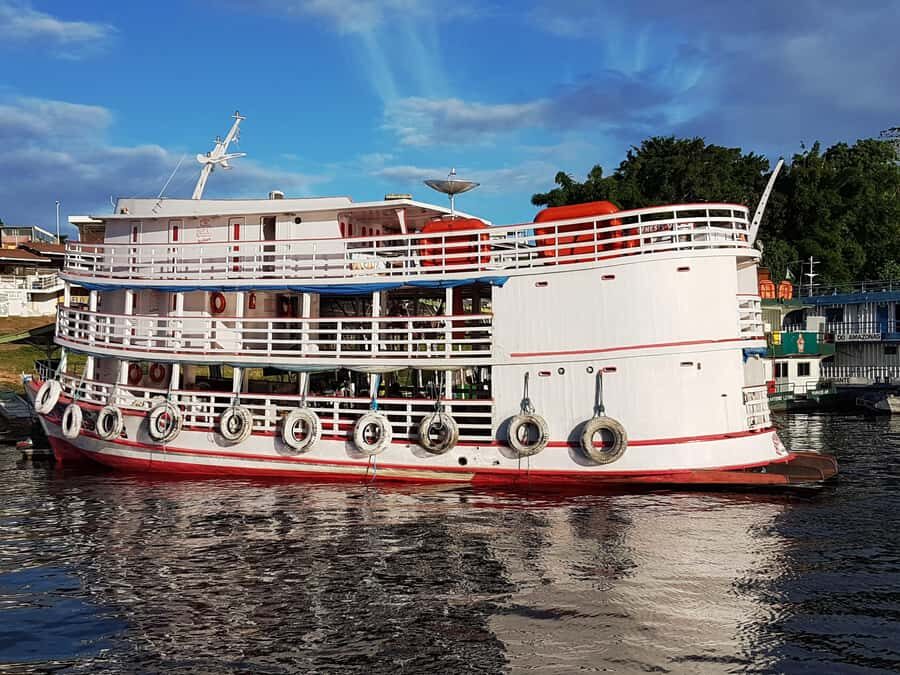 Manaus to Santarém: 36-Hour Ferry on the Amazon - 36 Hours on River Time: What the Manaus–Santarém Crossing Really Feels Like