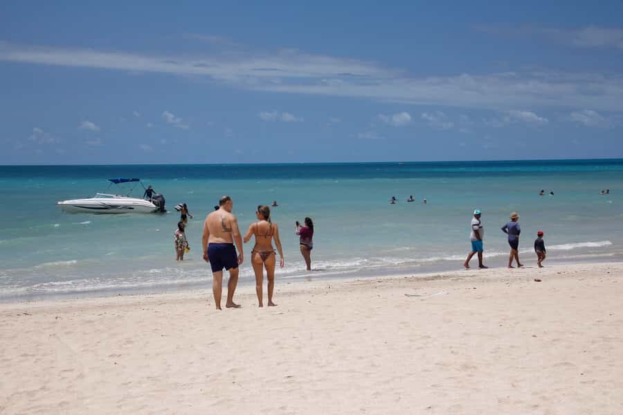 Maragogi Beach and Gales Reef Full-Day Tour from Maceio - Maragogi Beach time: what you’ll do onshore
