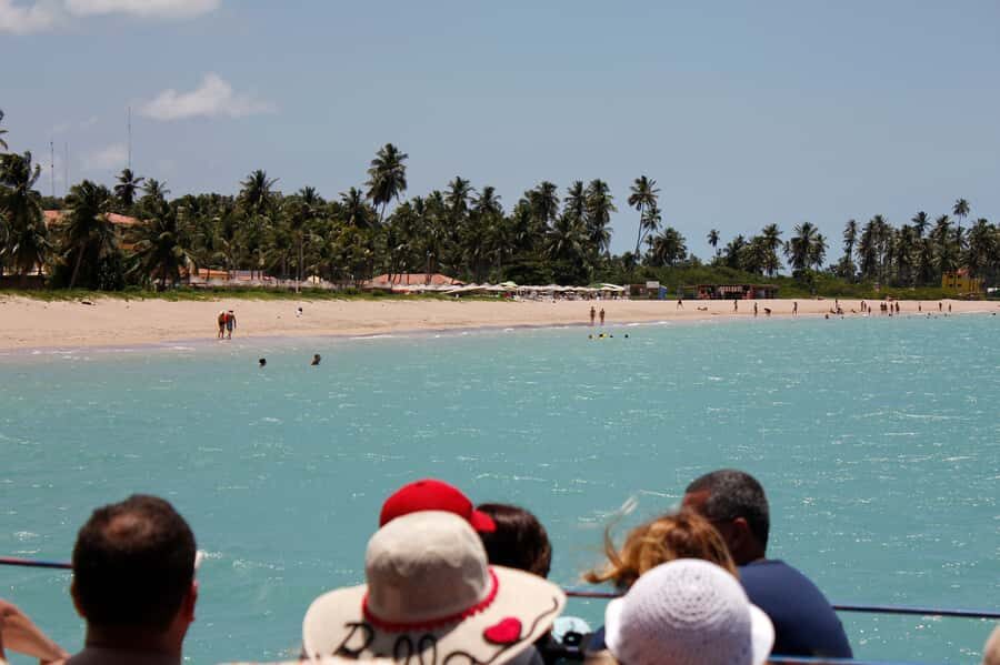 Maragogi Beach and Gales Reef Full-Day Tour from Maceio - Food, drinks, and shopping at the tourist facility