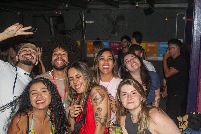 Night Walking Tour through the Bars of São Paulo - Xiu! Bar Vila Madalena: samba house energy with DJ breaks
