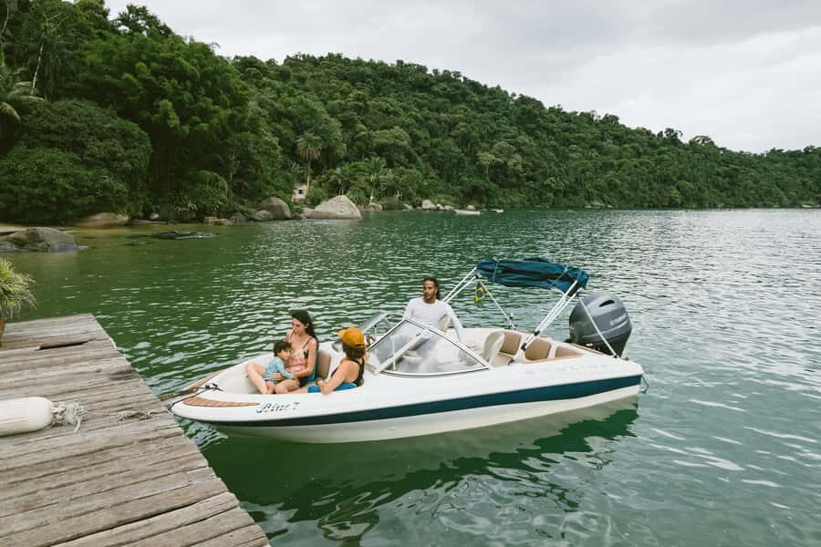 Paraty: A Private Speedboat Experience in Mamangua - The 6-hour flow: islands, beaches, and optional waterfall timing