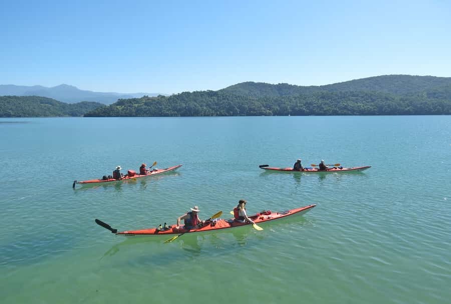 Paraty Bay: Half-Day Mangroves and Beaches Tour by Kayak - Meeting at Pontal Beach by Quiosque do Lapinha