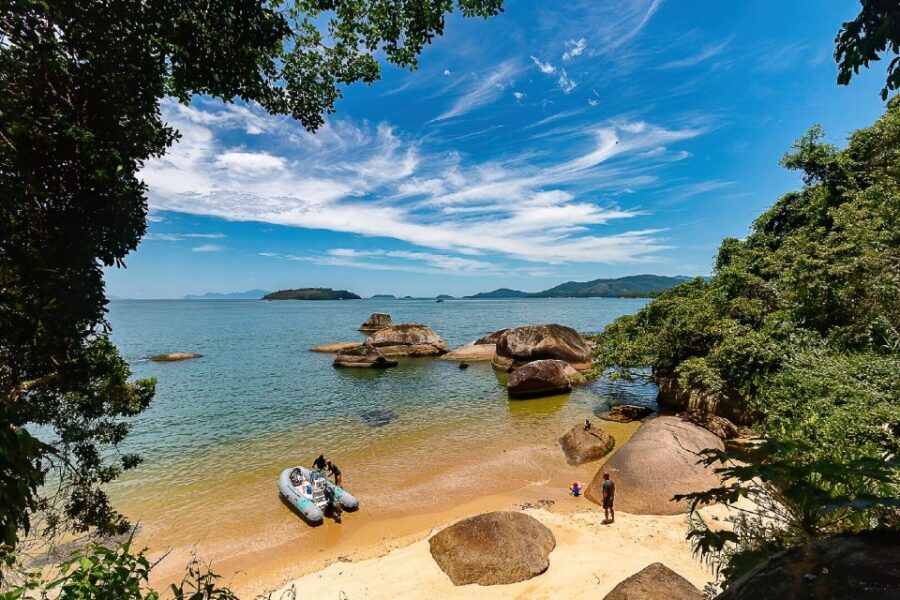Paraty Bay: Islands & Beaches Boat Tour with Snorkeling - Price and Value at about $22: what you’re really paying for