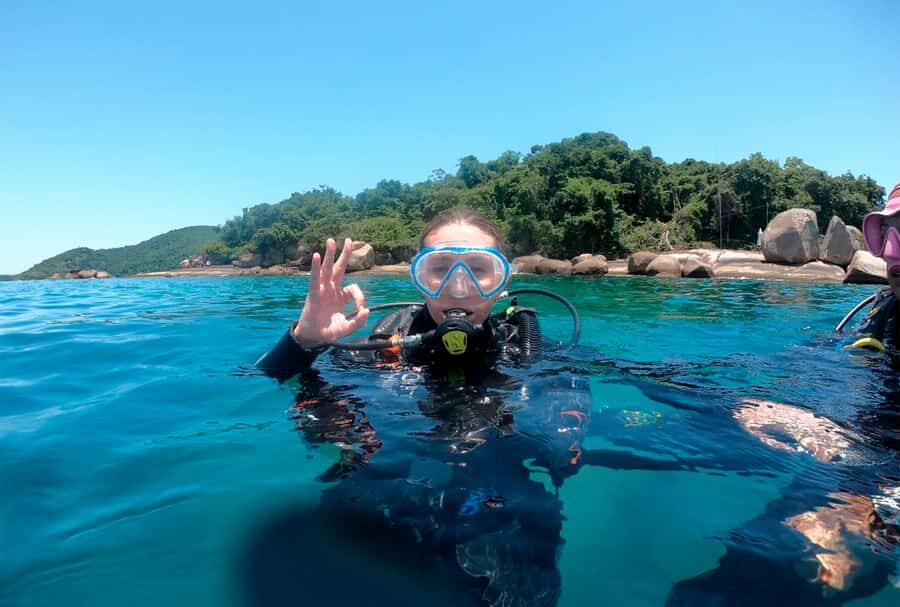 Paraty: Discovery Scuba Diving Experience for Beginners - Safety Briefing on the Boat Before Your Underwater Session