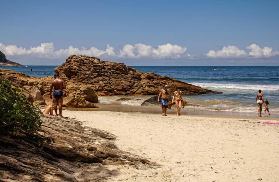 Paraty Forest Hike and Beach Snorkel: Full-Day Tour - Cepilho Beach Photo Stop and the Trek Toward Meio